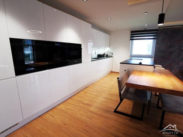 Prodej bytu 3+kk, Polná, Rérychova, 94 m2