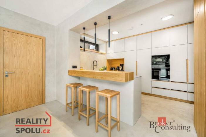 Prodej rodinného domu, Praha - Modřany, Zátišská, 224 m2