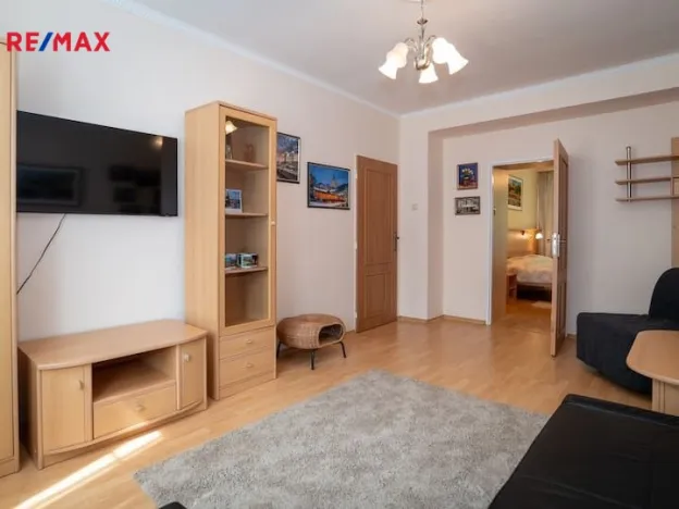 Pronájem bytu 2+1, Karlovy Vary, I. P. Pavlova, 53 m2