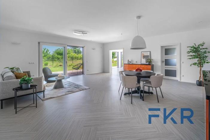 Prodej rodinného domu, Kolová, 205 m2