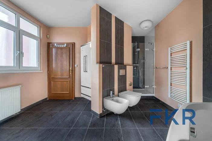 Prodej rodinného domu, Praha - Dolní Měcholupy, Za zahradami, 237 m2