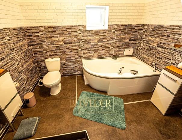 Prodej činžovního domu, Dubí, Nerudova, 254 m2