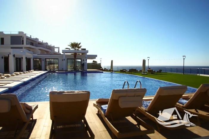 Prodej bytu 2+1, Agios Amvrosios Keryneias, Kypr, 76 m2