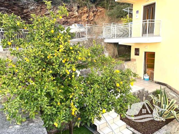 Prodej rodinného domu, Zelenika, Černá Hora, 164 m2