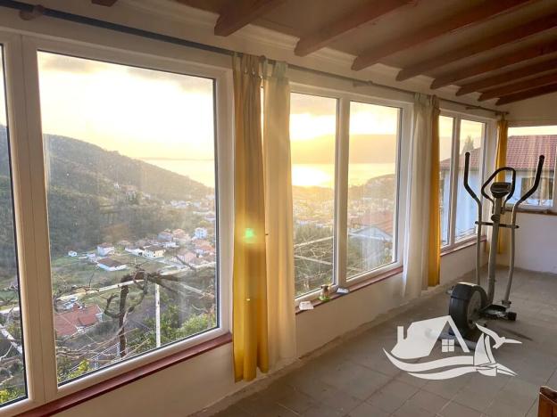 Prodej rodinného domu, Zelenika, Černá Hora, 164 m2