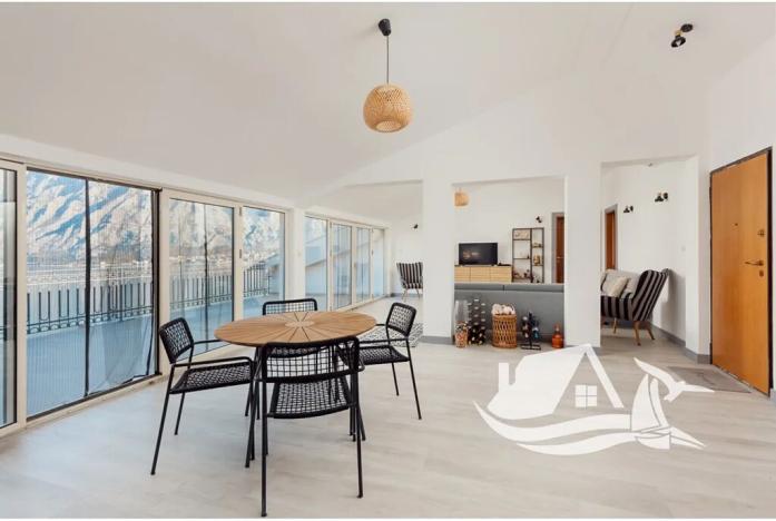 Prodej bytu 3+kk, Kotor, Černá Hora, 140 m2