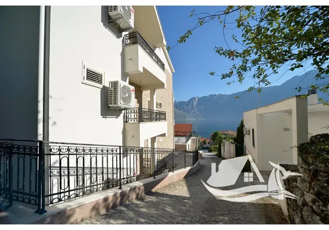 Prodej bytu 3+kk, Kotor, Černá Hora, 140 m2