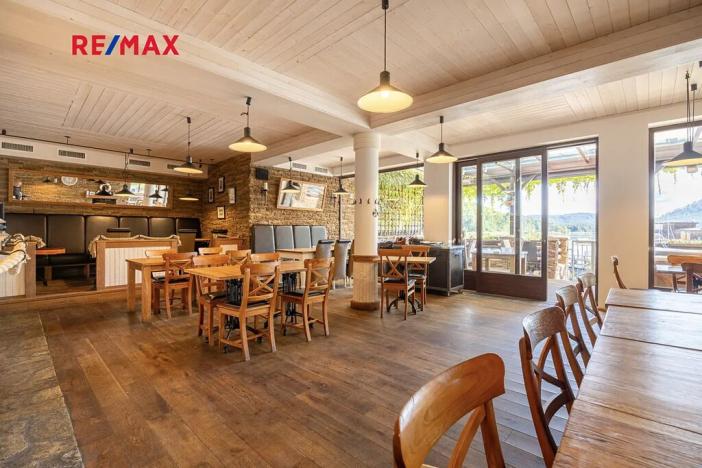 Prodej restaurace, Doksy, Přístavní, 174 m2