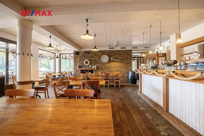 Prodej restaurace, Doksy, Přístavní, 174 m2