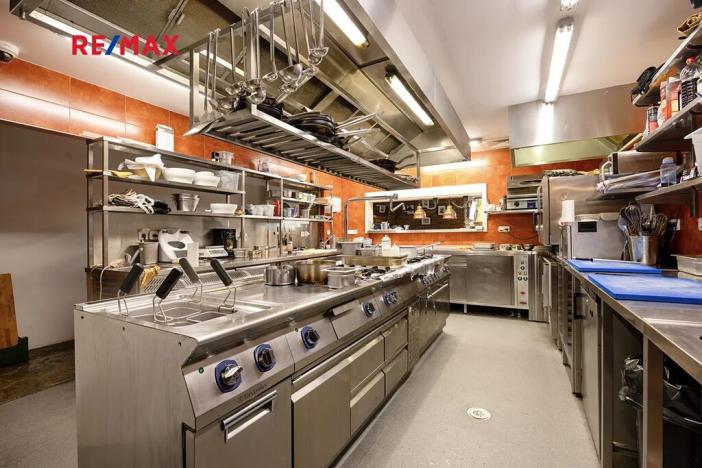 Prodej restaurace, Doksy, Přístavní, 174 m2