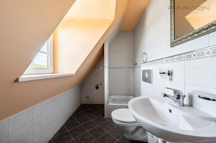 Prodej vily, Doksy - Staré Splavy, Lázeňský vrch, 535 m2