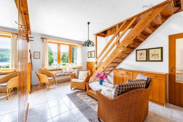 Prodej rodinného domu, Jevany, U Rybníka, 205 m2