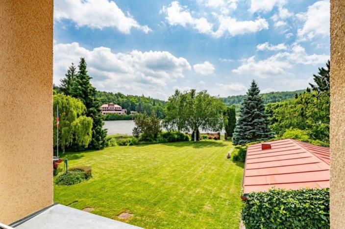 Prodej rodinného domu, Jevany, U Rybníka, 205 m2