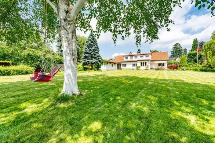 Prodej rodinného domu, Jevany, U Rybníka, 205 m2