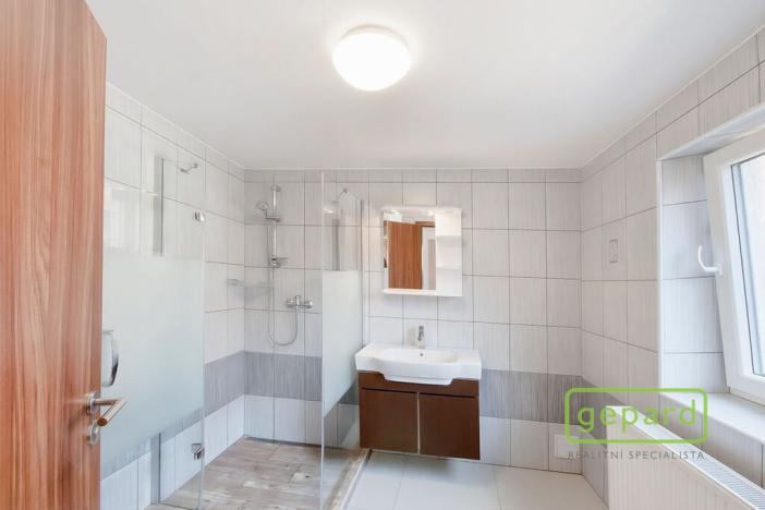 Prodej rodinného domu, Rudná, Masarykova, 237 m2