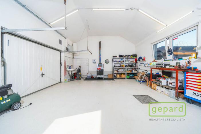 Prodej činžovního domu, Rudná, Masarykova, 237 m2