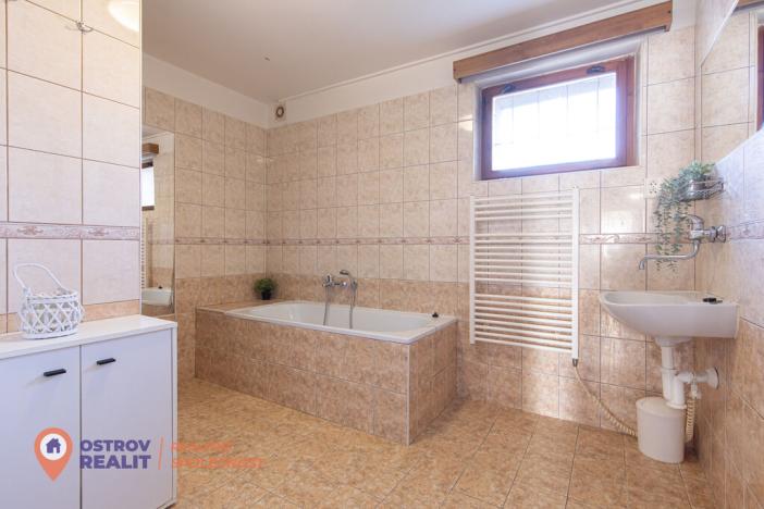 Prodej rodinného domu, Bernartice - Horní Heřmanice, 151 m2