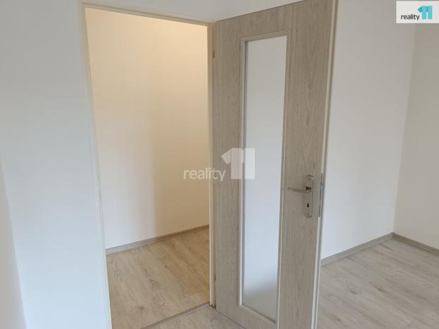 Pronájem bytu 1+1, Děčín - Děčín I-Děčín, Karla Čapka, 50 m2