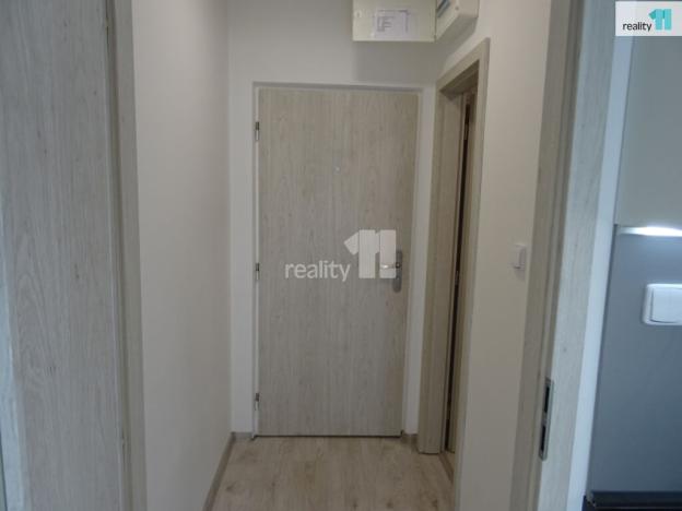 Pronájem bytu 1+1, Děčín - Děčín I-Děčín, Karla Čapka, 50 m2