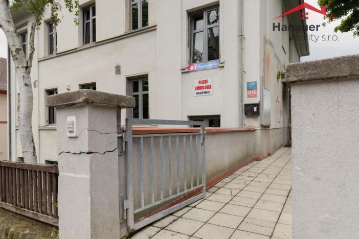 Pronájem ordinace, Ústí nad Labem - Ústí nad Labem-centrum, Koněvova, 120 m2