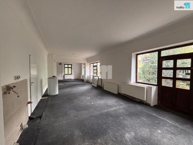 Pronájem obchodního prostoru, Nový Bor, Husova, 80 m2