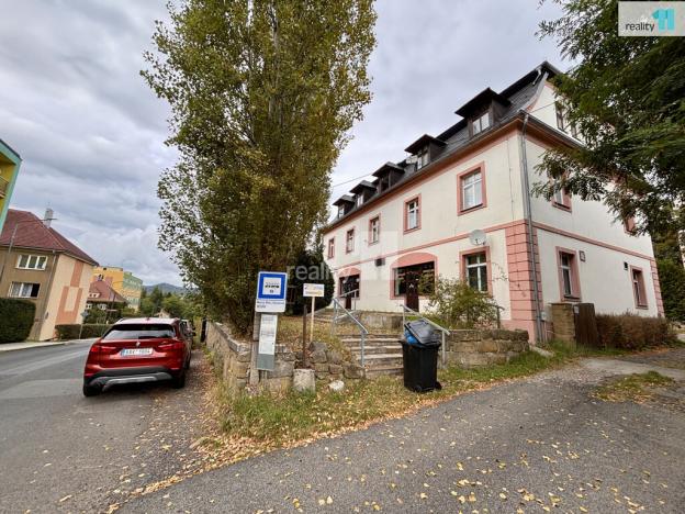 Pronájem obchodního prostoru, Nový Bor, Husova, 80 m2