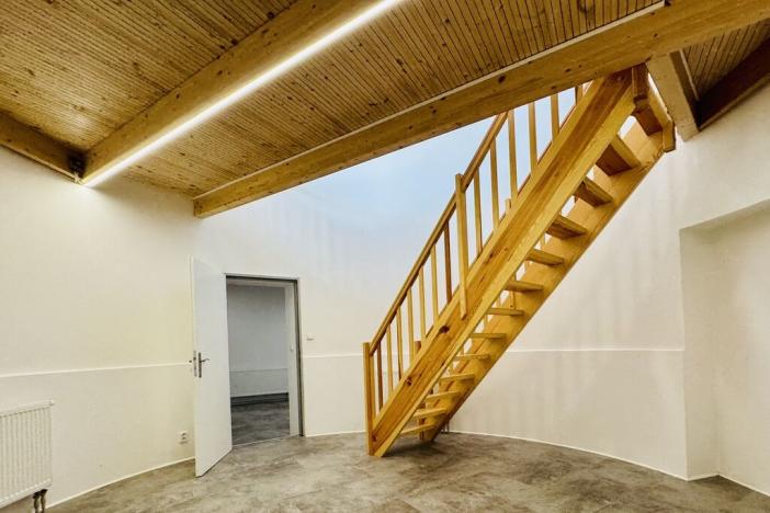 Pronájem bytu 2+kk, Liberec, Zámecký vrch, 54 m2