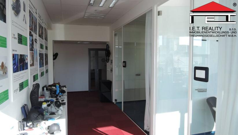 Pronájem kanceláře, Praha - Nusle, Doudlebská, 303 m2