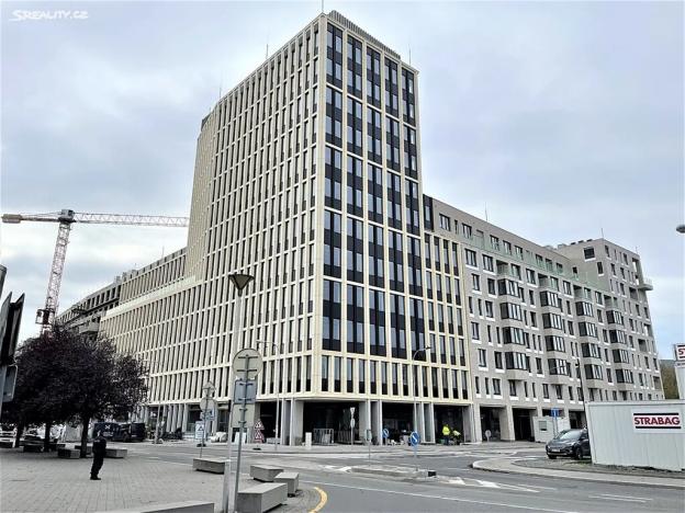 Pronájem garážového stání, Brno, Trnitá, 12 m2
