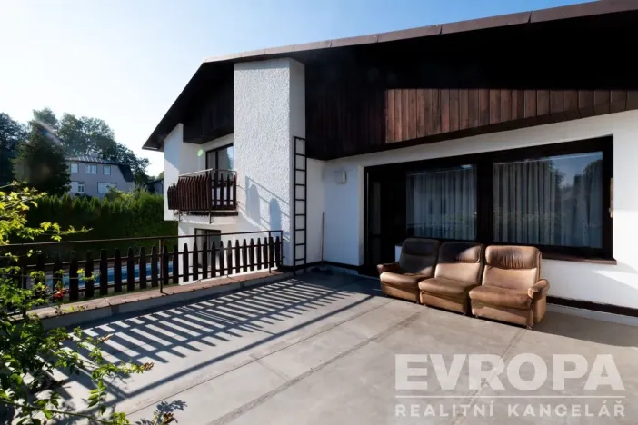 Prodej rodinného domu, Horní Branná, 300 m2
