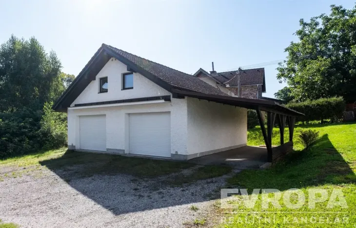 Prodej rodinného domu, Horní Branná, 300 m2