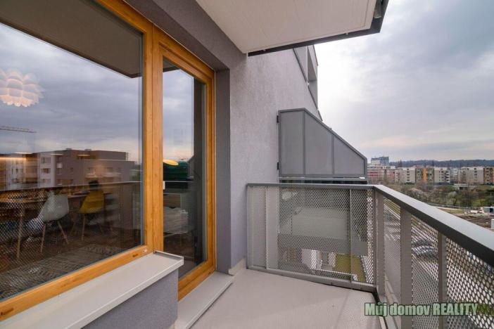 Pronájem bytu 2+kk, Praha - Hloubětín, Laponská, 49 m2
