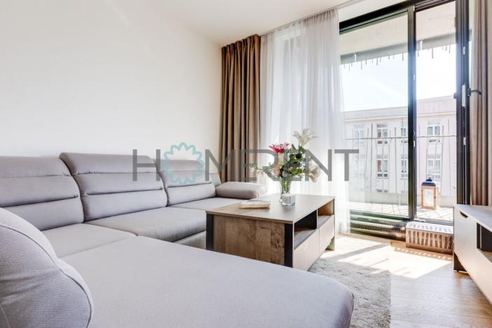 Pronájem bytu 2+kk, Praha - Holešovice, Komunardů, 59 m2