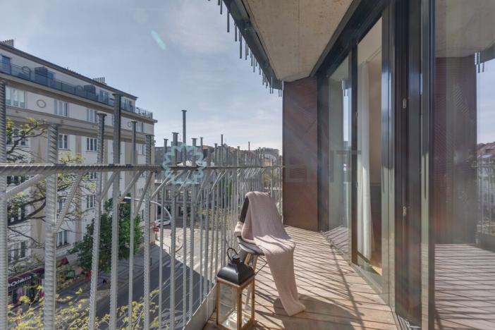 Pronájem bytu 2+kk, Praha - Holešovice, Komunardů, 59 m2