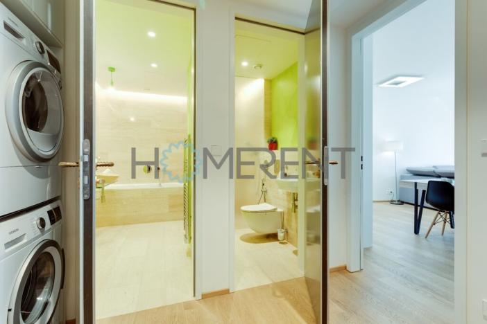 Pronájem bytu 2+kk, Praha - Holešovice, Komunardů, 59 m2