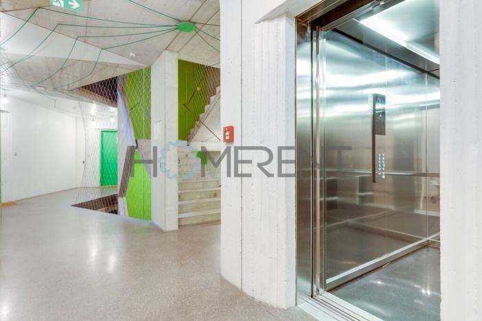 Pronájem bytu 2+kk, Praha - Holešovice, Komunardů, 59 m2