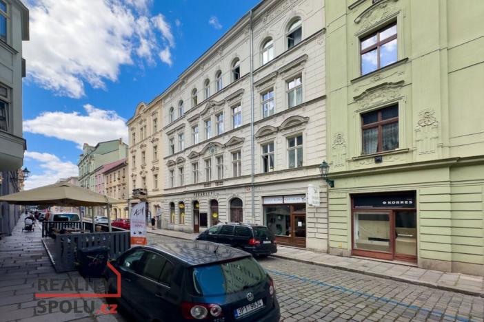 Pronájem bytu 2+kk, Plzeň - Vnitřní Město, Veleslavínova, 53 m2