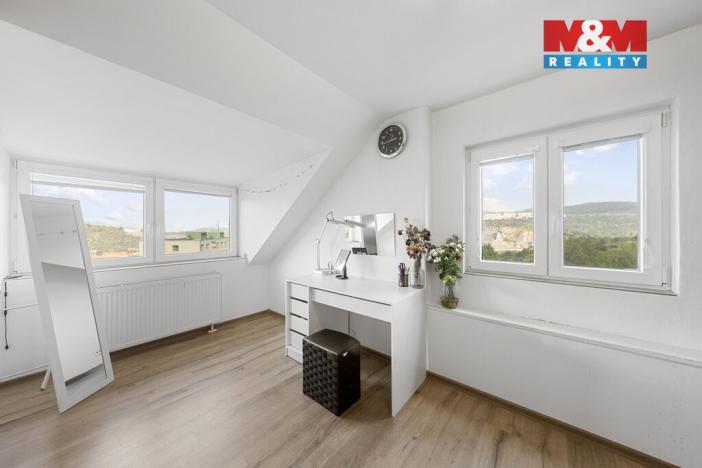 Prodej rodinného domu, Ústí nad Labem - Střekov, Jeseninova, 275 m2