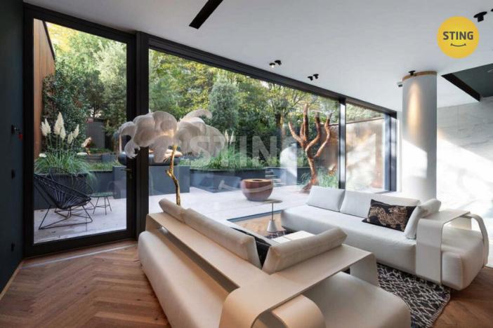 Prodej rodinného domu, Praha, Děbolínská, 600 m2