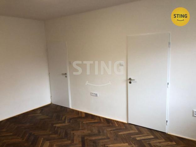 Prodej bytu 1+1, Pardubice, Stavbařů, 37 m2