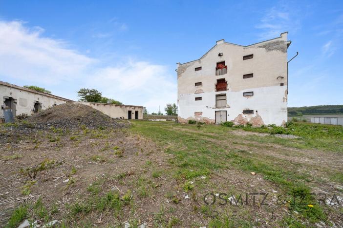 Prodej skladu, Nová Ves, 3671 m2