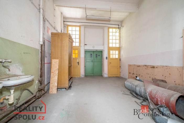 Prodej výrobních prostor, Jablonec nad Jizerou - Buřany, 2696 m2