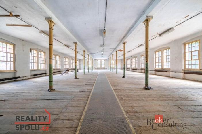 Prodej výrobních prostor, Jablonec nad Jizerou - Buřany, 2696 m2