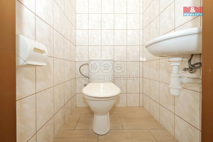 Prodej obchodního prostoru, Pacov, Myslíkova, 70 m2