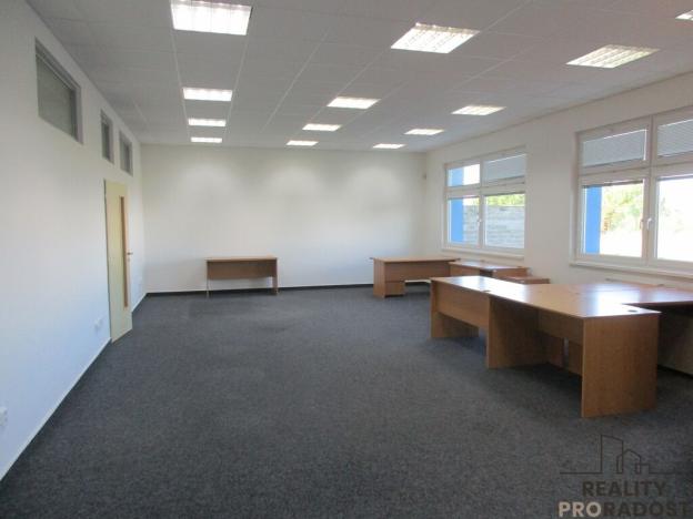Pronájem kanceláře, Veselí nad Moravou, Kollárova, 105 m2