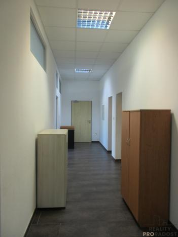 Pronájem kanceláře, Veselí nad Moravou, Kollárova, 105 m2