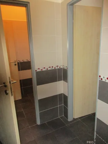 Pronájem kanceláře, Veselí nad Moravou, Kollárova, 105 m2