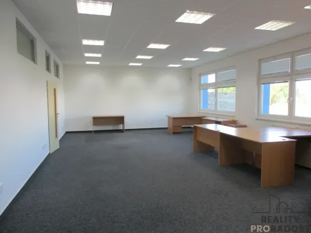 Pronájem kanceláře, Veselí nad Moravou, Kollárova, 105 m2