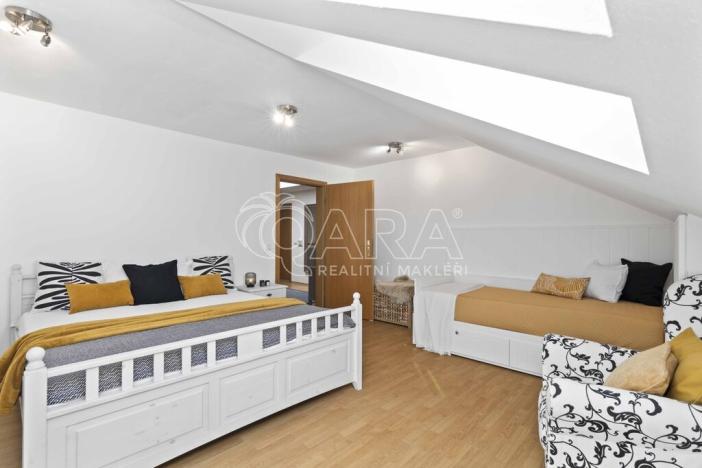 Prodej rodinného domu, Sulice - Hlubočinka, K Potoku, 387 m2