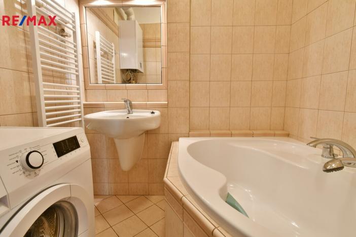 Pronájem bytu 3+kk, Hradec Králové - Svobodné Dvory, Jabloňová, 80 m2